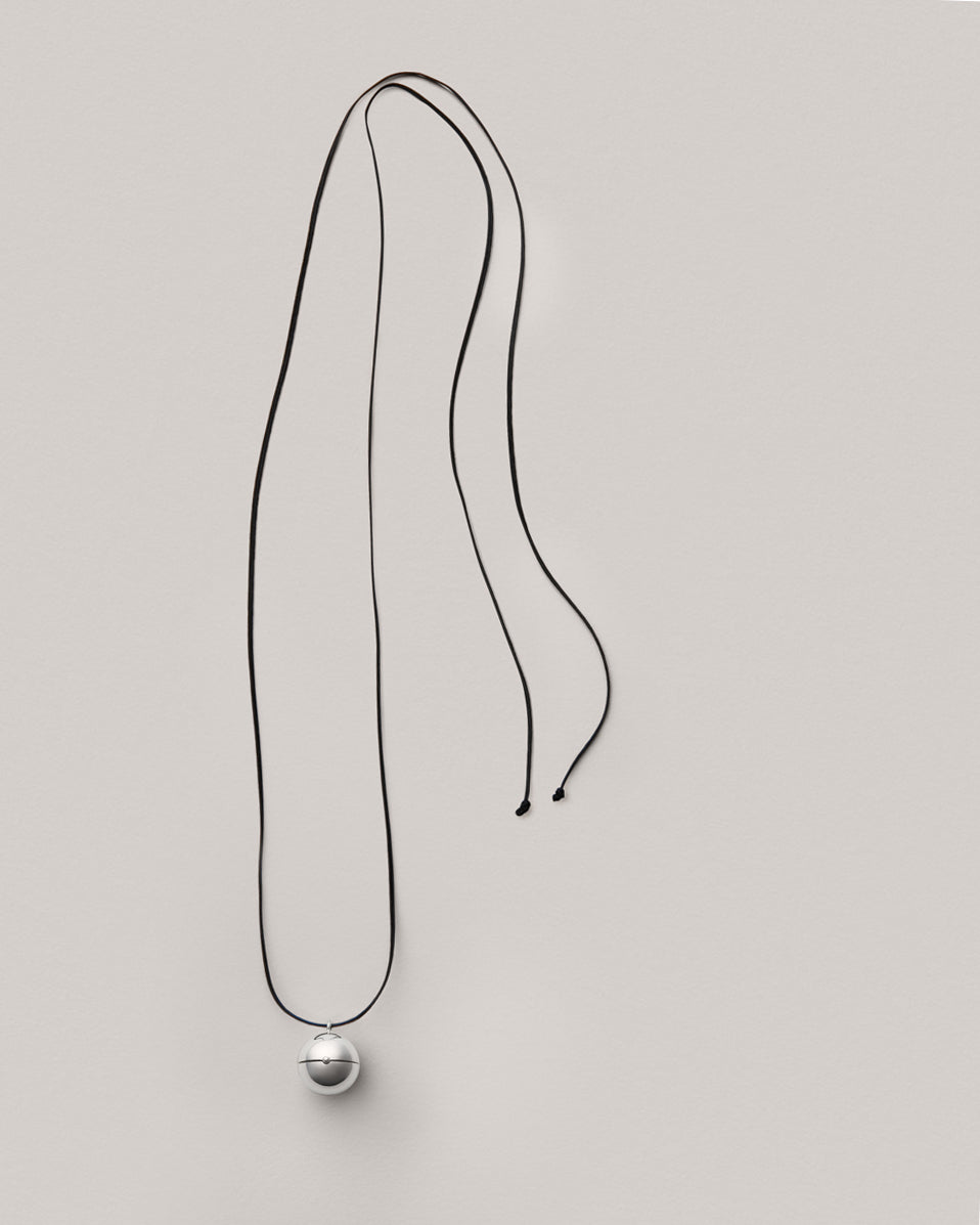 ANNIKA INEZ BELL PENDANT ネックレス ANNIKA INEZ＞BELL PENDANT SMALL NECKLACE/ネックレス