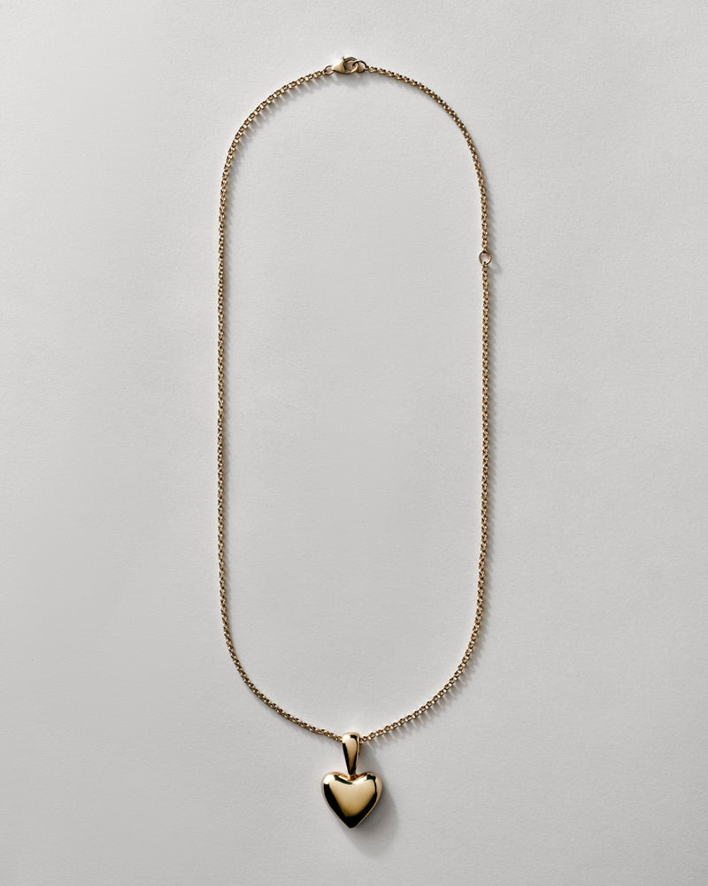 Engravable Flat Heart Pendant with Classic Chain in 14k Gold