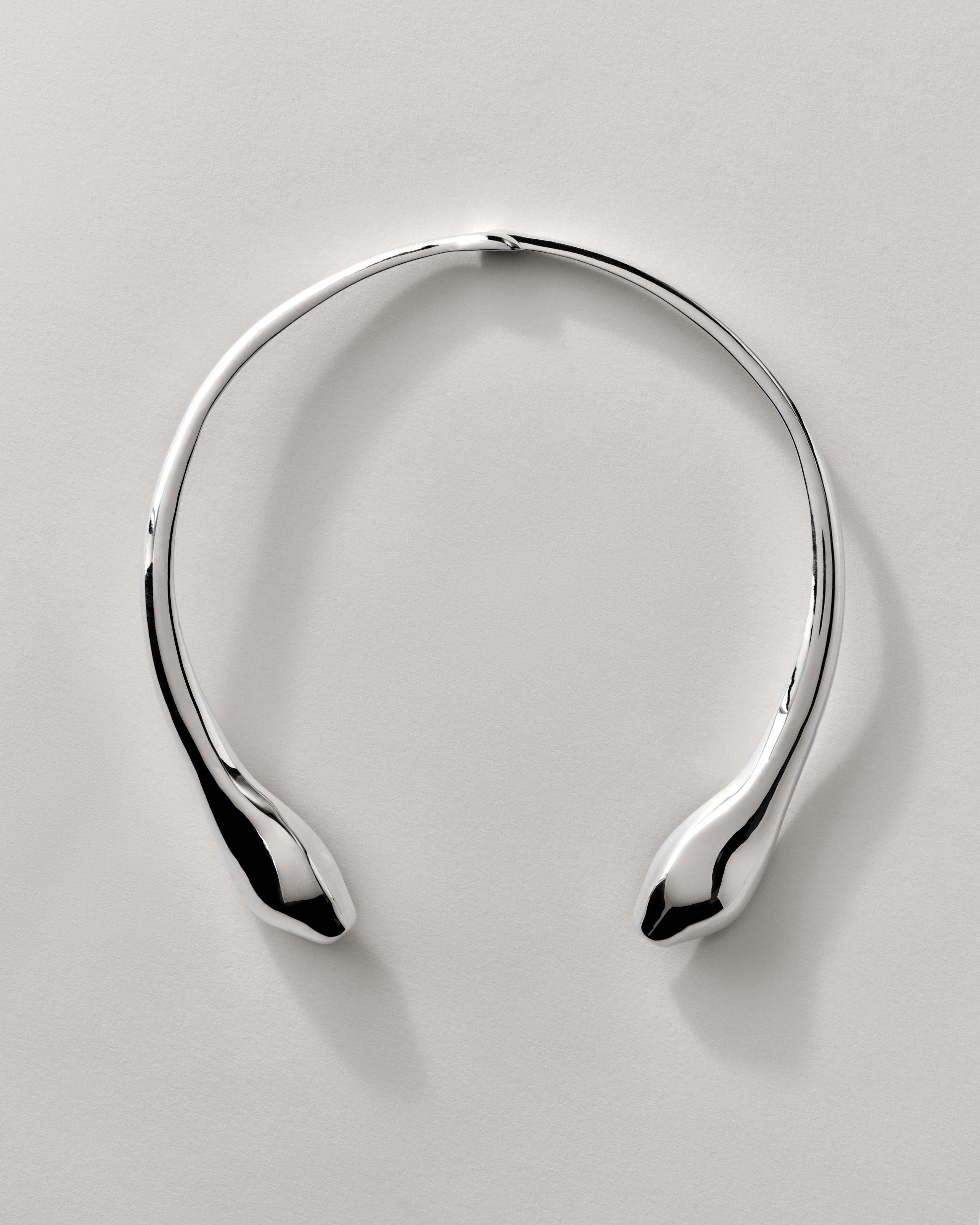 ■ANNIKA INEZ ブレスレット Serpent Cuff Bracelet B202 Annika Inez Serpent Cuff Bracelet - Yellow Gold Plated