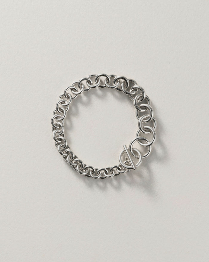 Thin Tapered Link Bracelet