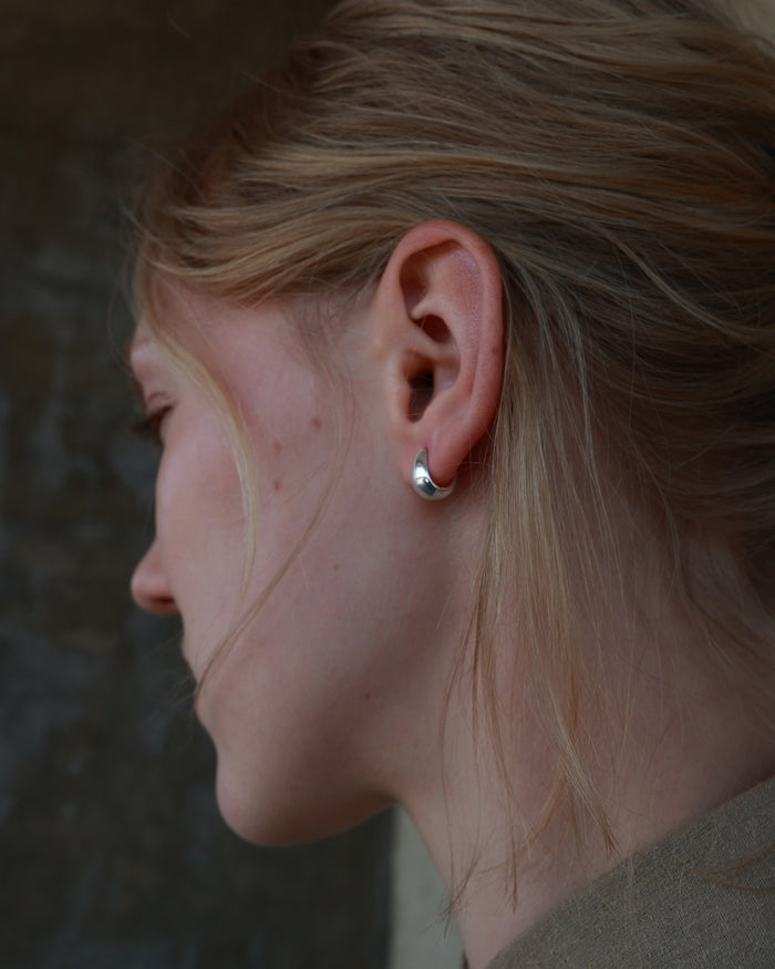 Petite Gentle Slope Hoops