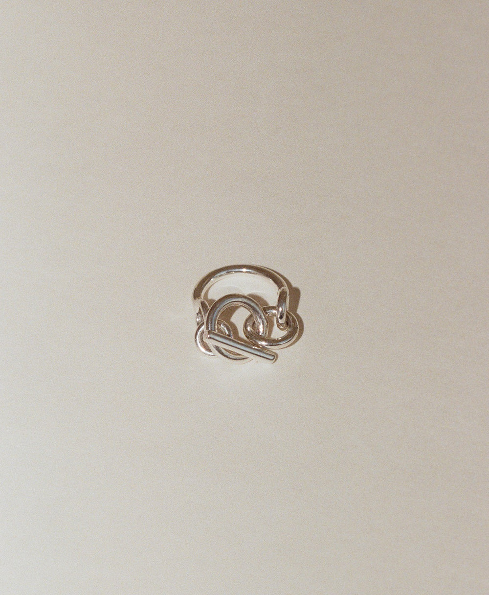 Tapered Link Ring