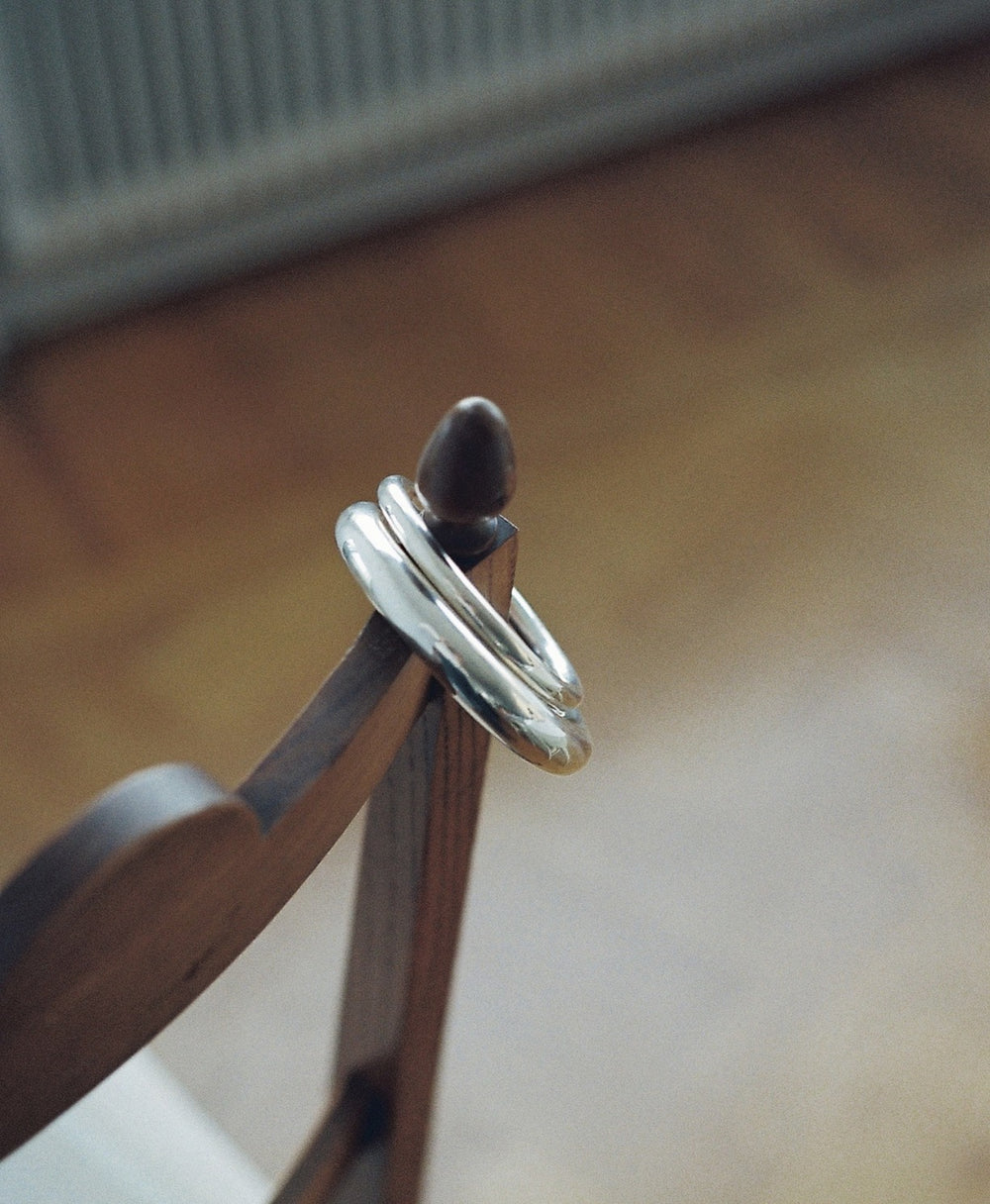 Slender Tube Bangle